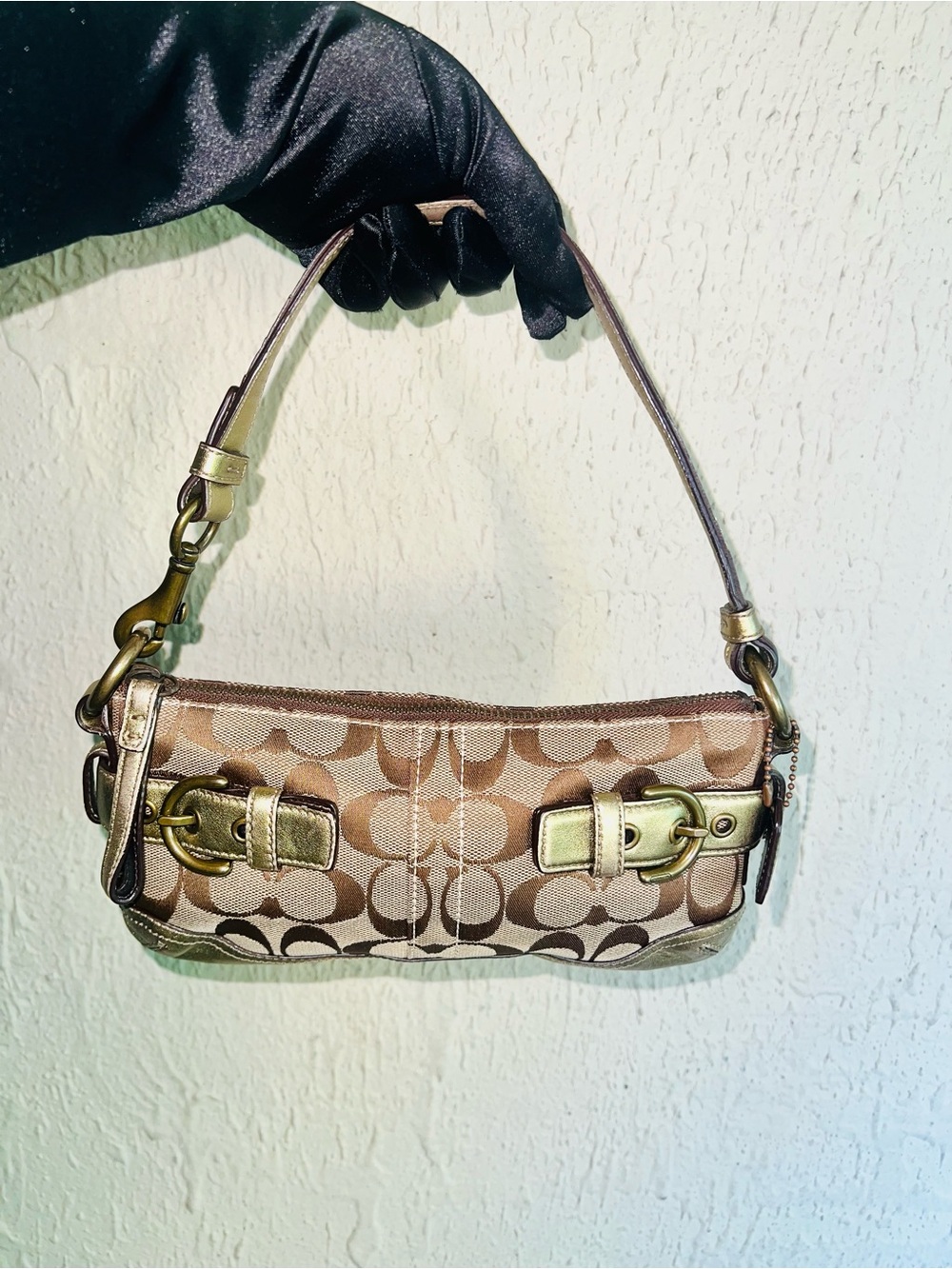 Vintage Y2K Coach Soho Signature Demi Double Buckle Baguette Shoulder Bag
